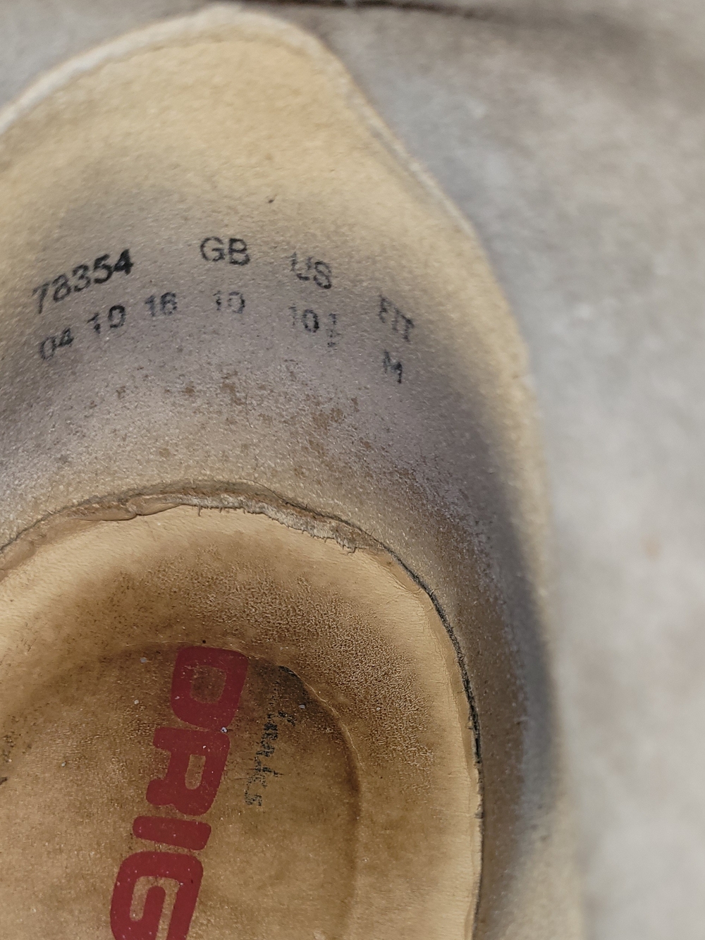 Clarks's Desert Boot -Men's Suede Chukka - Brown - Picture 3 of 4